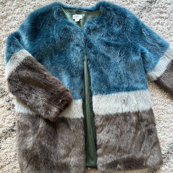 Anthropologie Faux Fur Blue Coat - Size Small - Picture 8 of 8